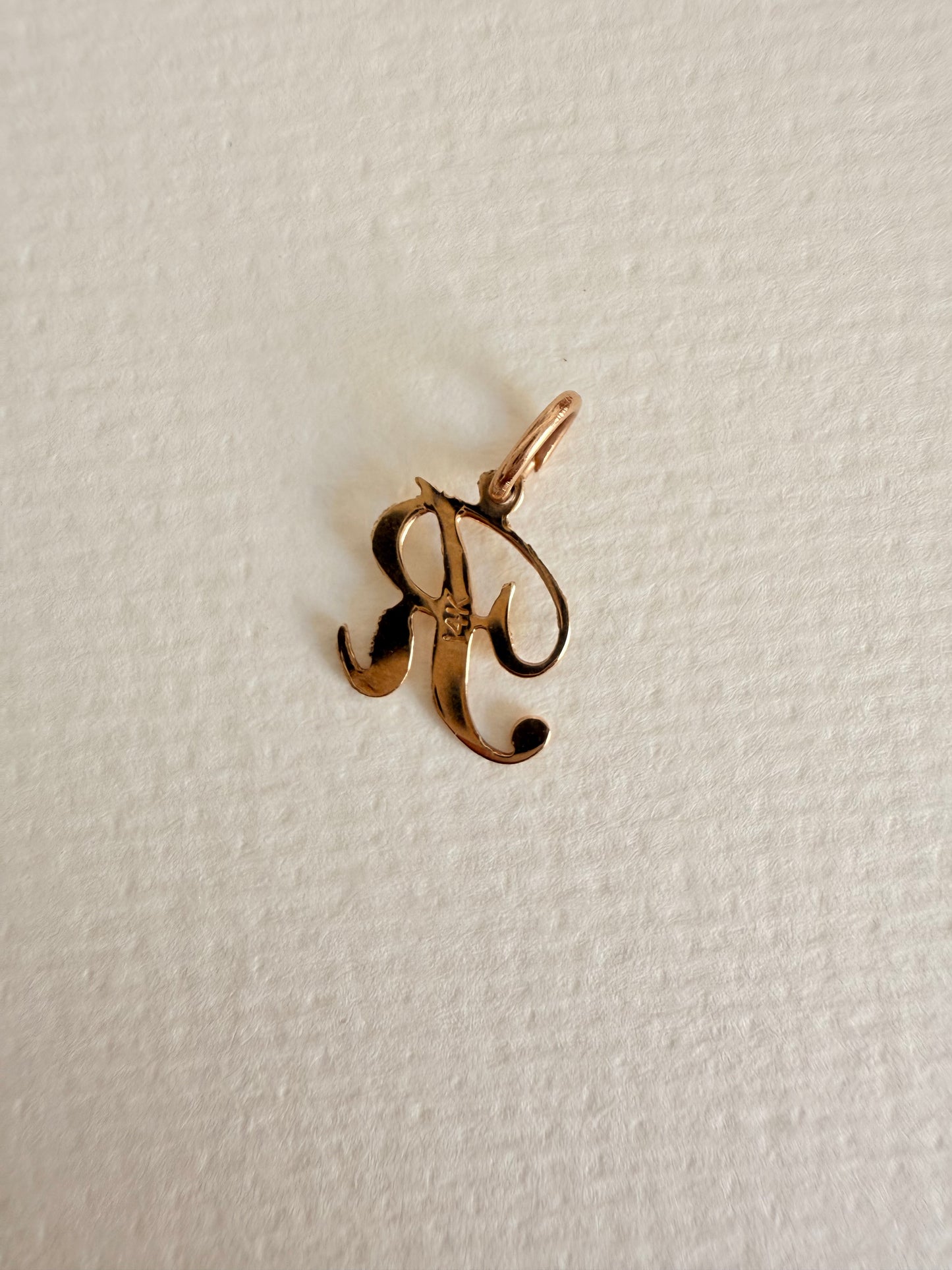 14k Cursive “R” Pendant