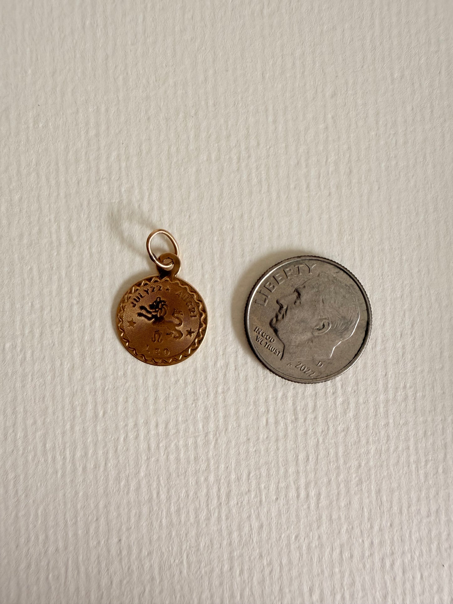 14k Vintage Leo Zodiac Medallion
