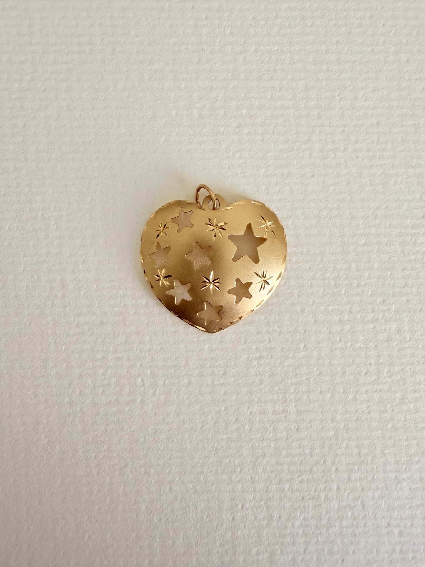 14k Michael Anthony Heart with Cut-out stars