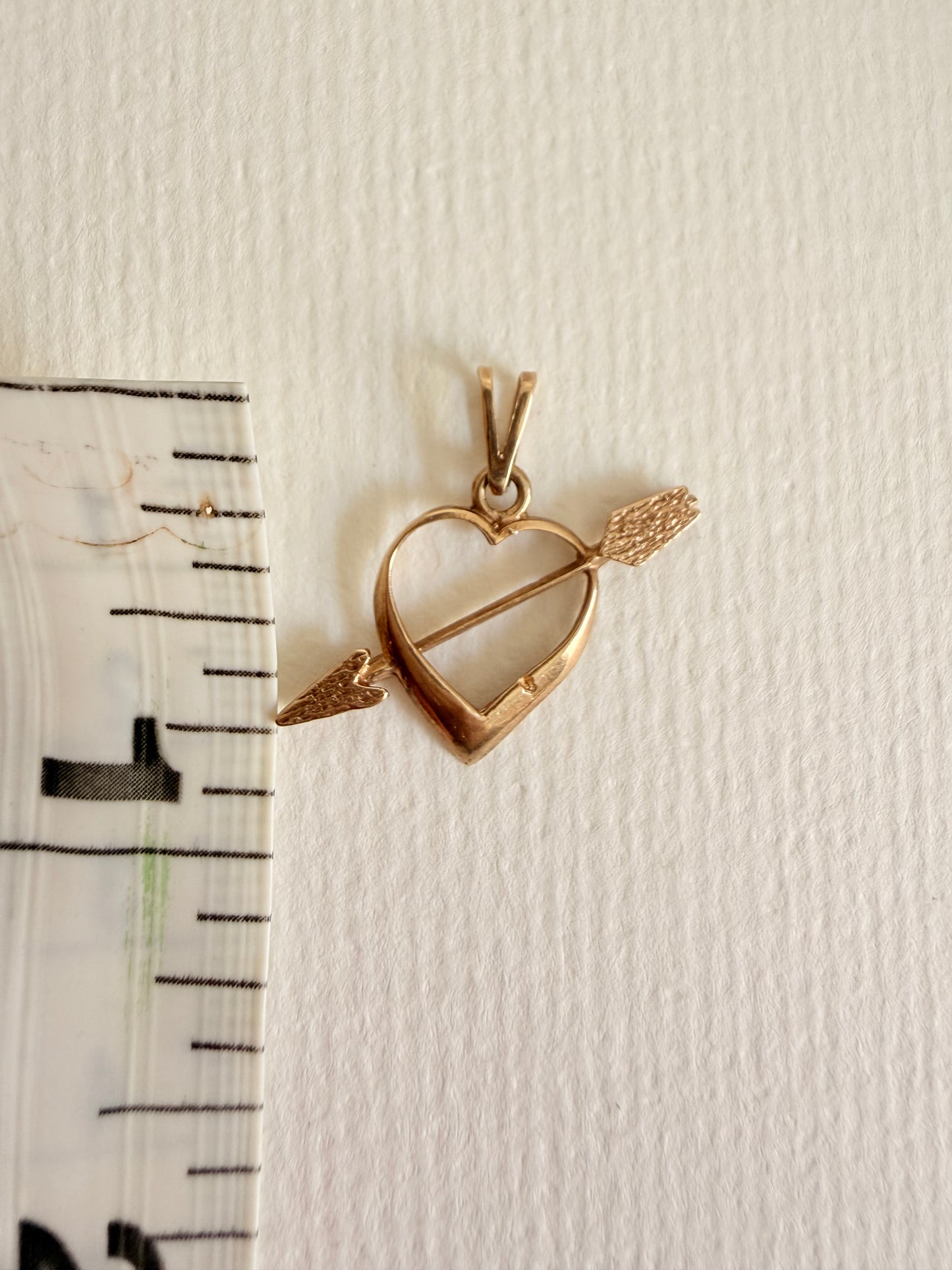 10k Vintage Cupid Arrow through Heart Charm