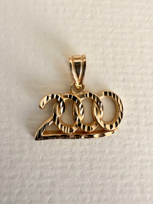 14k Vintage Michael Anthony “2000” Charm