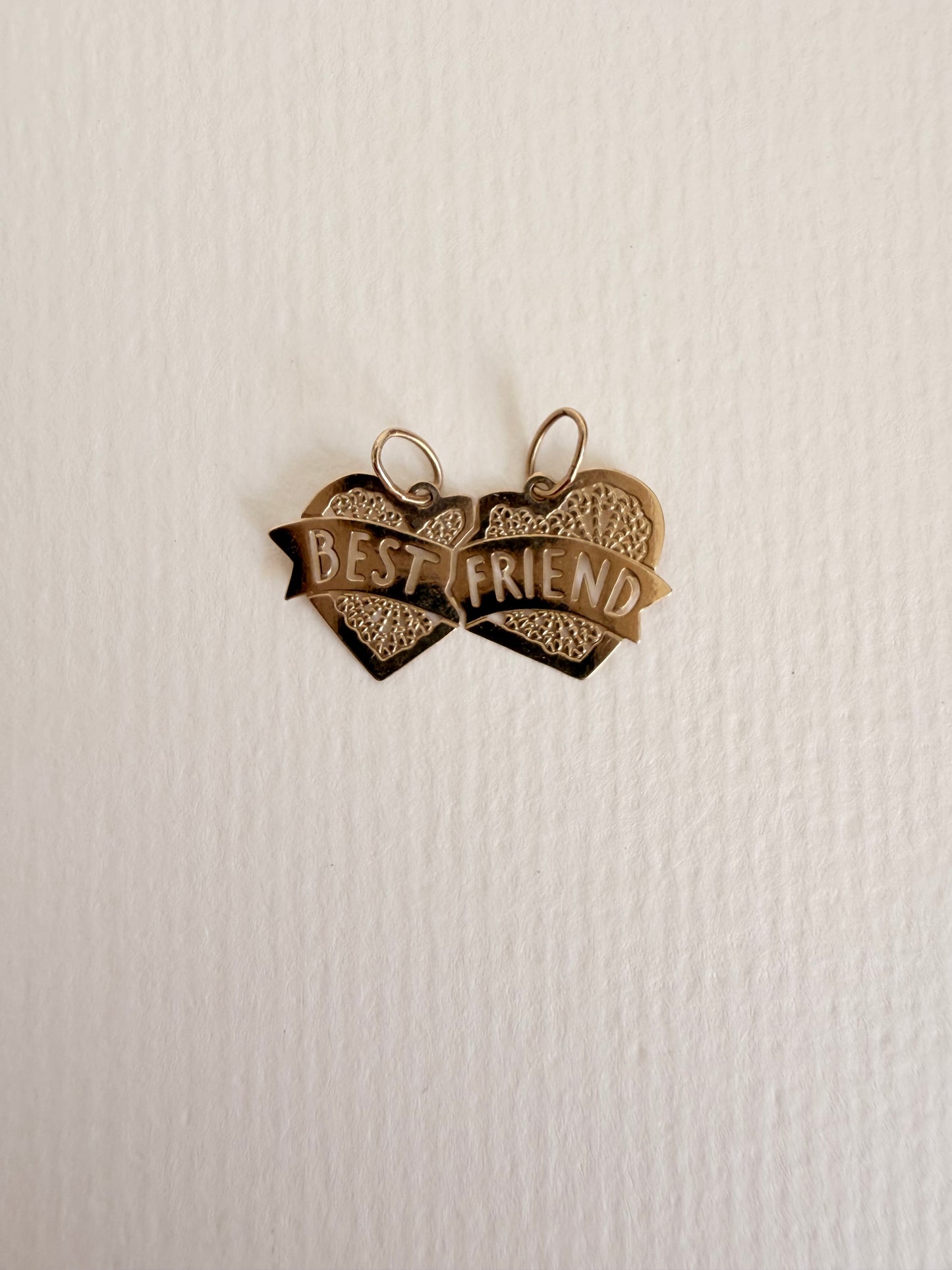 14k “Best Friends” breakable Heart 2 in 1